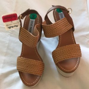 Steve Madden wedge sandals.Linen look heel with rattan straps,tan leather.